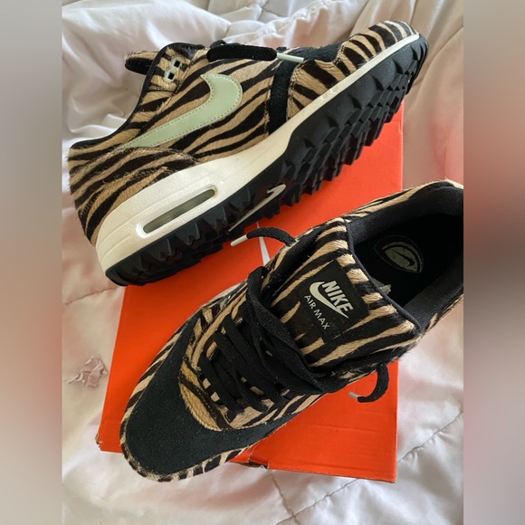 Nike Air Max 1 G NRG - Picture 4 of 12